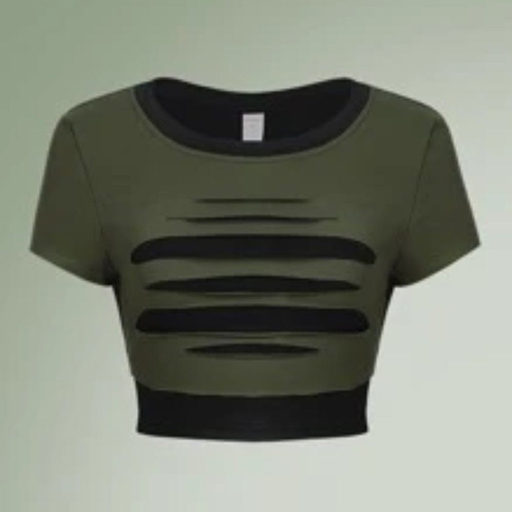 crop tee